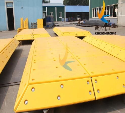 China Factory Customizes UHMWPE Dock Marine Fender Pad