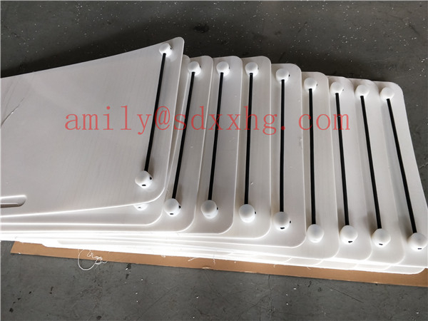 Hockey shooting pads with rebounder