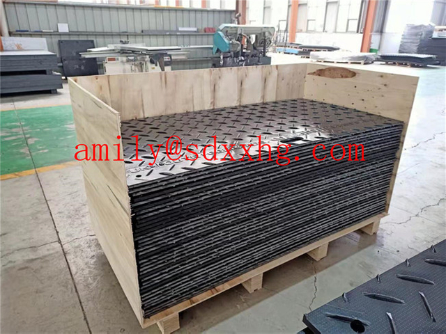 Plastic anti-slip HDPE ground protection mats | HDPE track mats