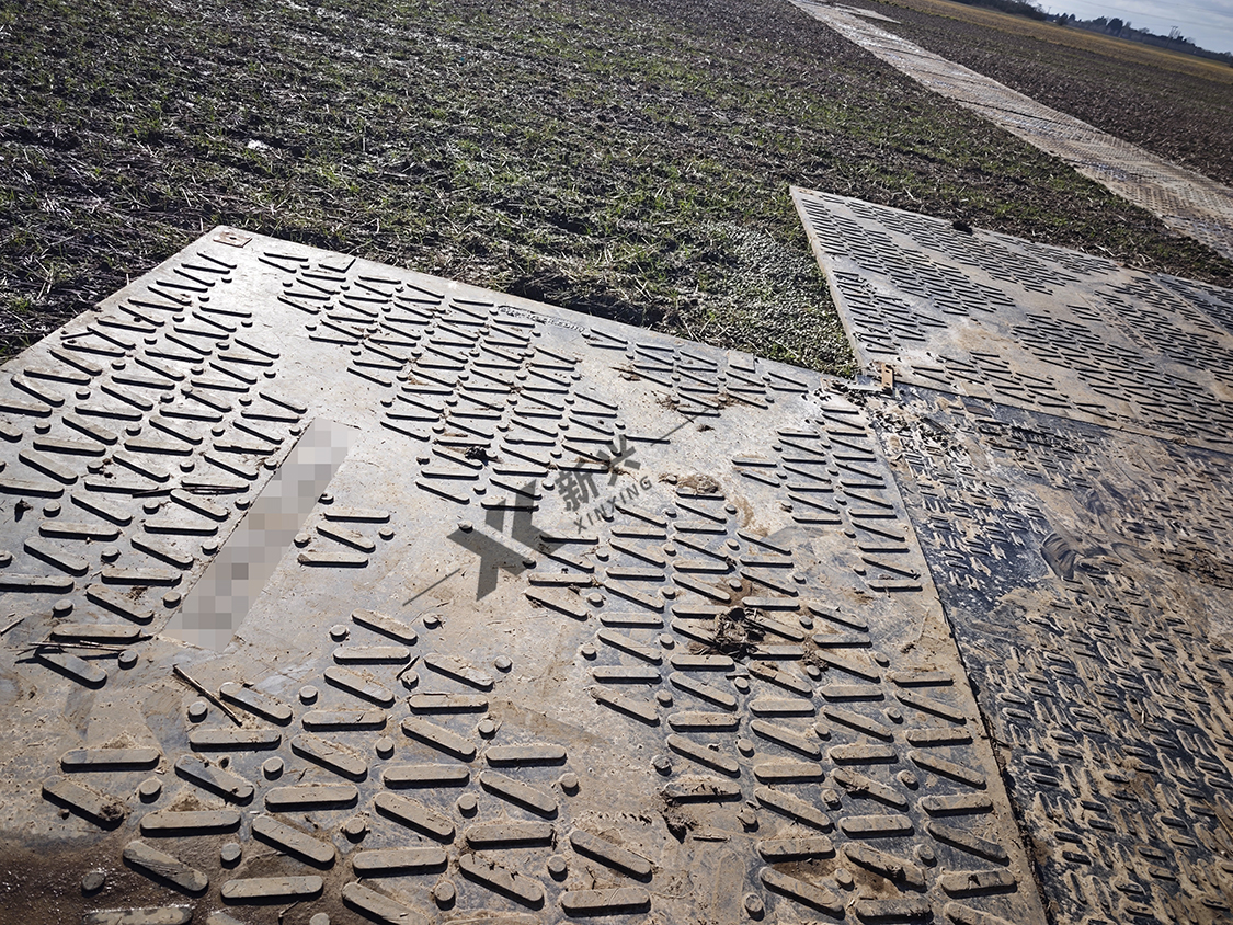 3000x2500x38mm Heavy Duty Ground Protection Mats Trackway Mats